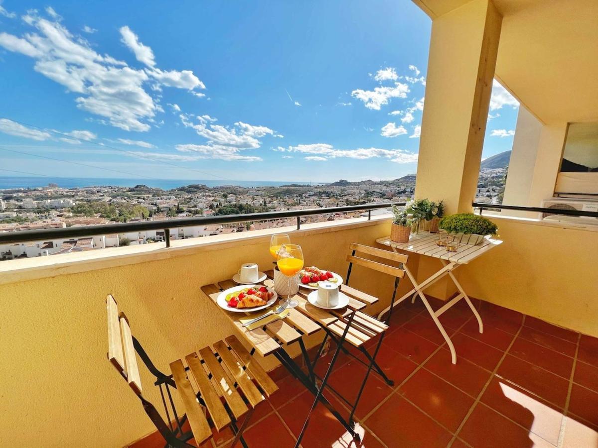 797 Holiday Rentals - Precioso piso para 6 con vista al mar 180 grados Benalmádena Exterior foto